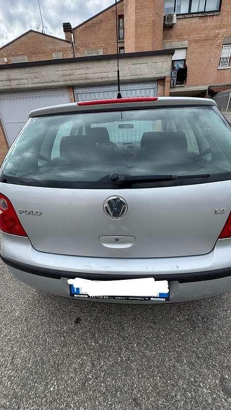 Usata VW Polo Comfortline 64 CV (47 kW) 2004 Utilitaria