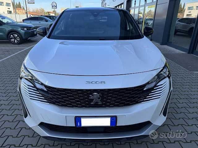 Usata Peugeot 3008 Allure 131 CV (96 kW) 2023 Bianco SUV