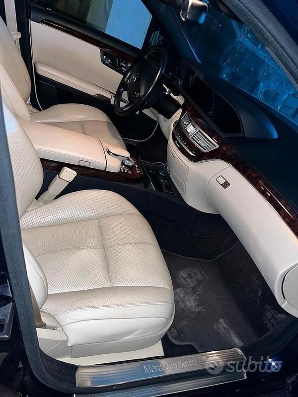 Usata Mercedes S320 AMG 2009 Blu Berlina