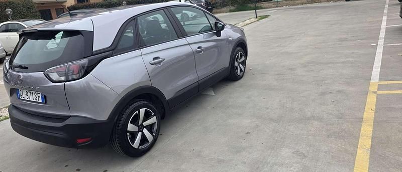 Usata Opel Crossland X Design & Tech 83 CV (61 kW) 2022 SUV