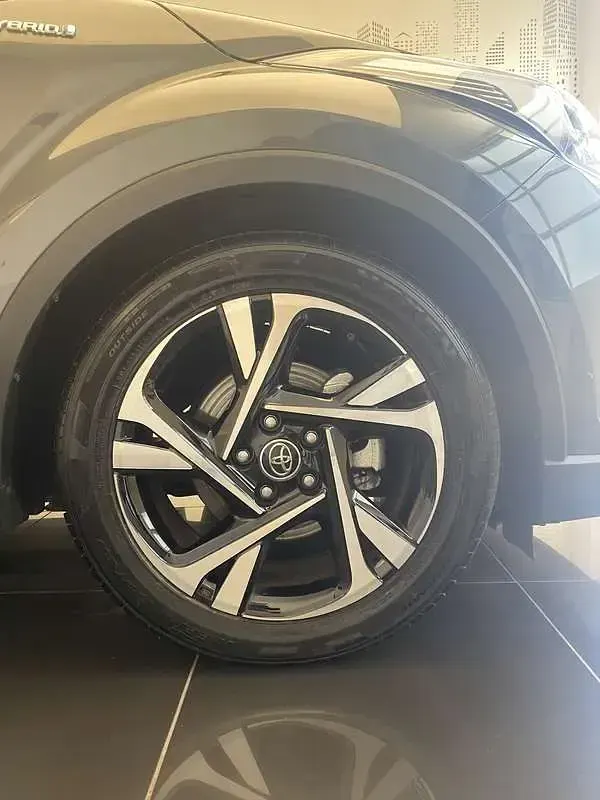 Usata Toyota C-HR 98 CV (72 kW) 2020 SUV