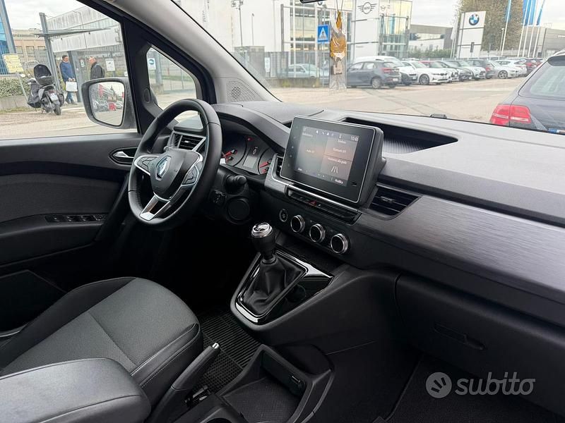 Usata Renault Kangoo Equilibre 95 CV (69 kW) 2024 Bianco Berlina