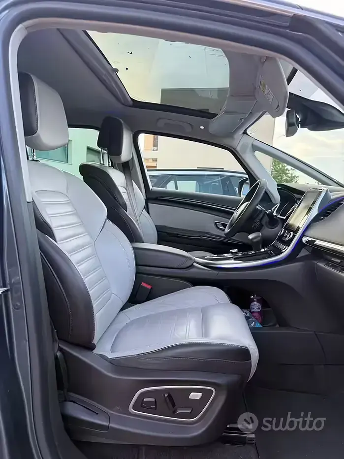 Usata Renault Espace Initiale Paris 160 CV (117 kW) 2018 Grigio Monovolume