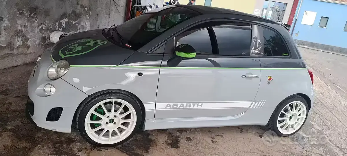 Usata Abarth 500C 140 CV (102 kW) 2010 Grigio Cabrio