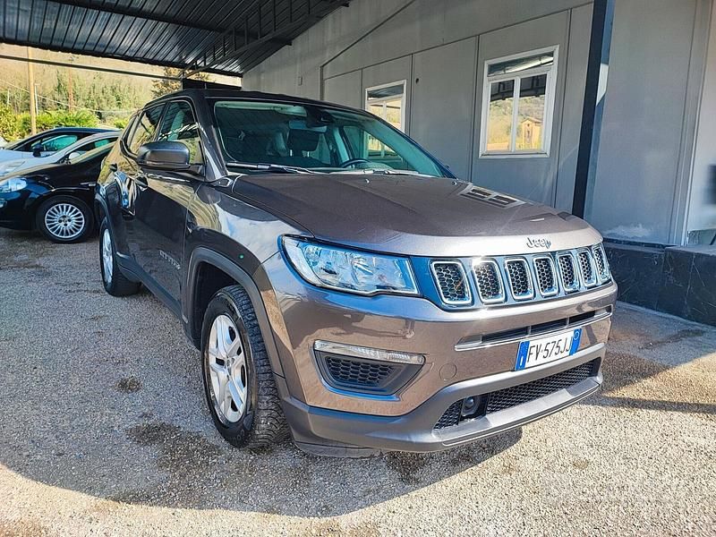 Usata Jeep Compass Sport 140 CV (102 kW) 2018 Nero SUV