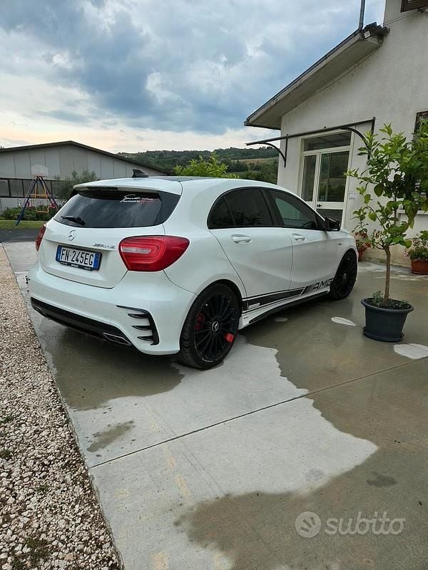 Usata Mercedes CLA220 174 CV (127 kW) 2013 Bianco Berlina