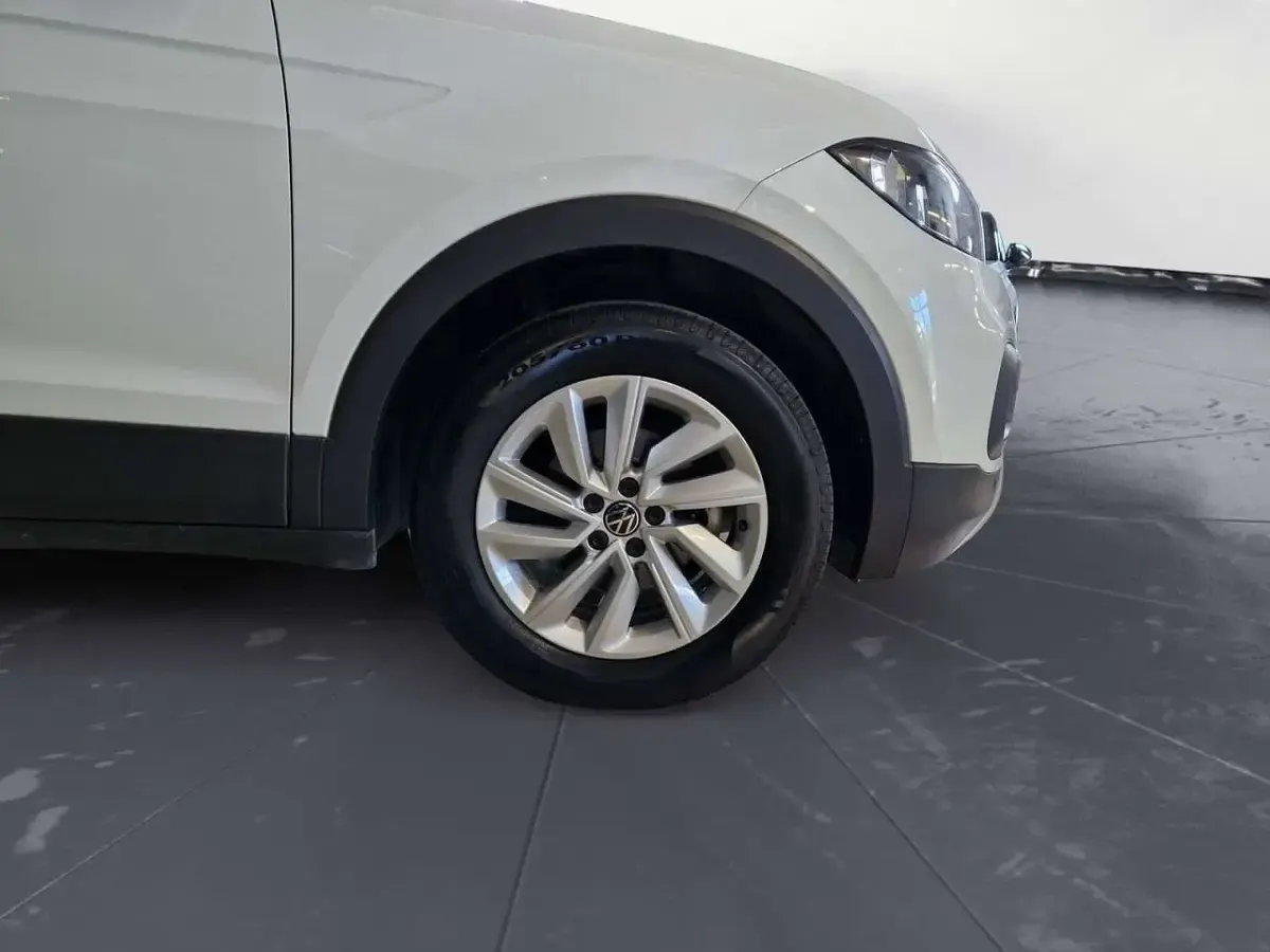 Usata VW T-Cross Style 95 CV (69 kW) 2022 Pure white SUV
