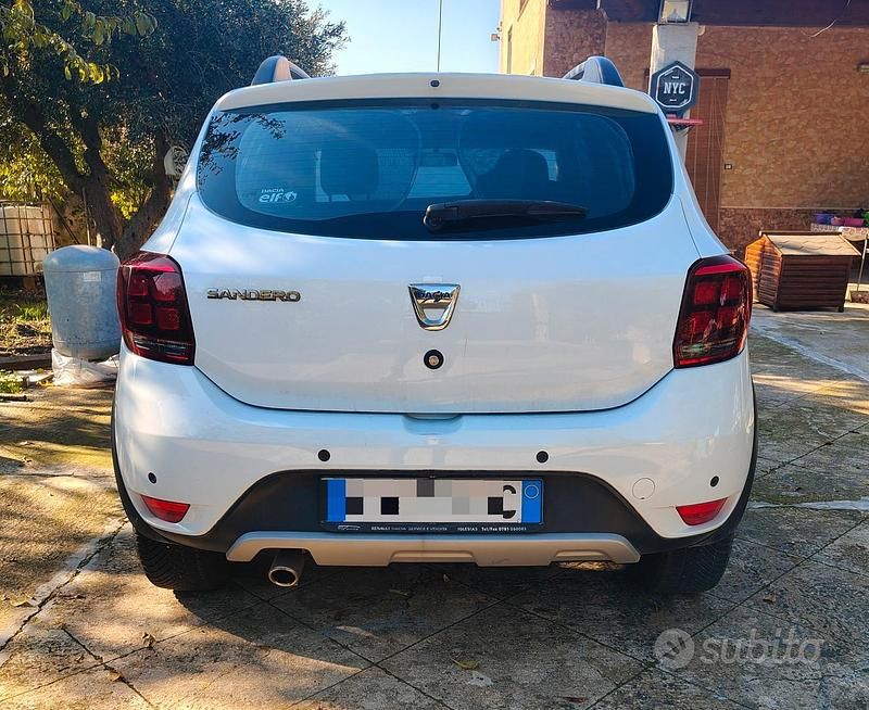 Usata Dacia Sandero Stepway 90 CV (66 kW) 2018 Bianco Berlina