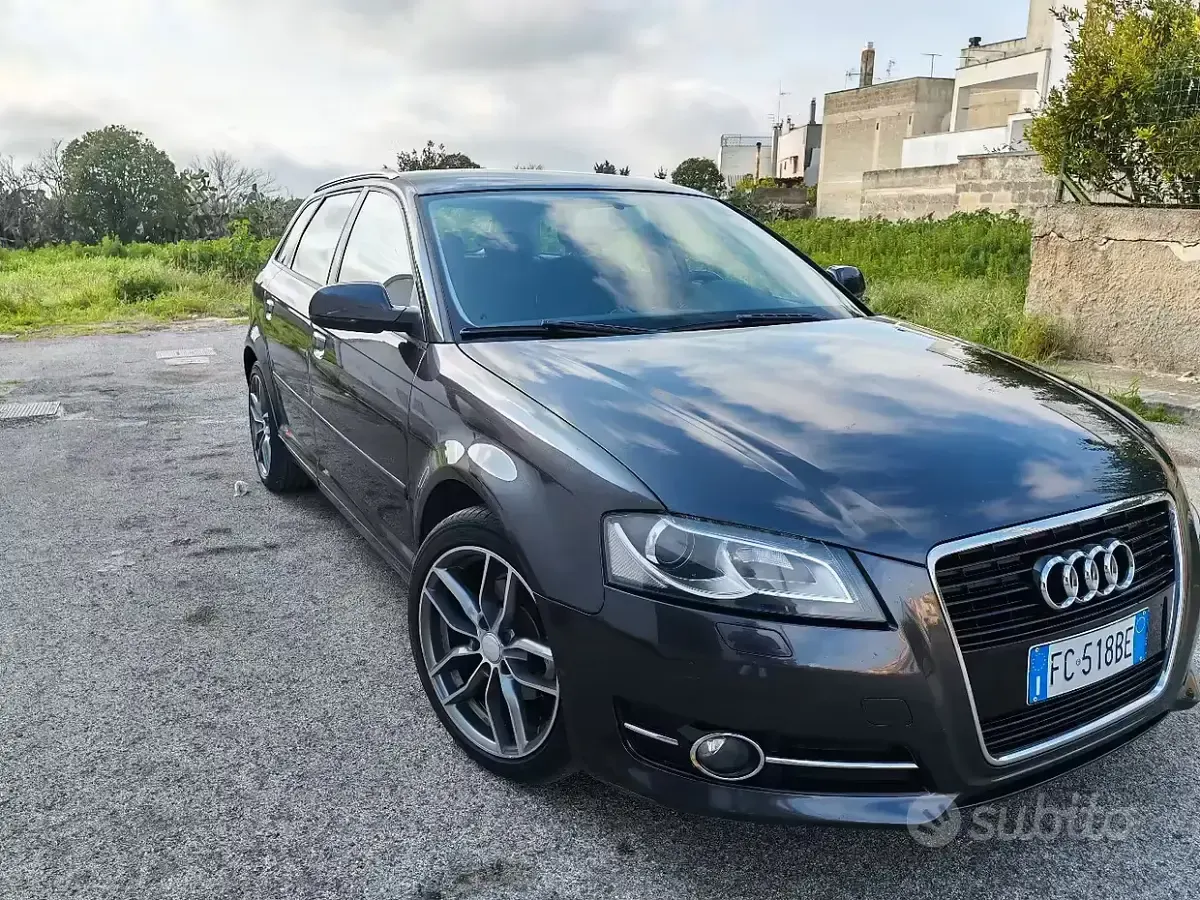 Usata Audi A3 105 CV (77 kW) 2013 Berlina