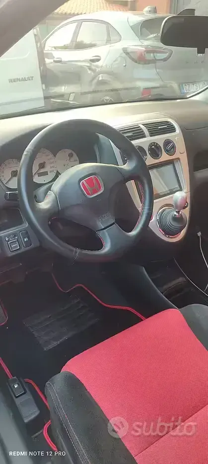 Usata Honda Civic Type R 200 CV (147 kW) 2005 Grigio Berlina