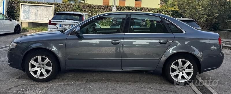 Usata Audi A4 Sport 140 CV (102 kW) 2006 Grigio Berlina