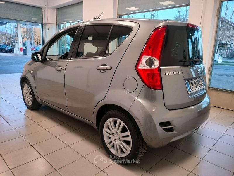 Usata Suzuki Splash GL 68 CV (50 kW) 2013 Grigio Utilitaria