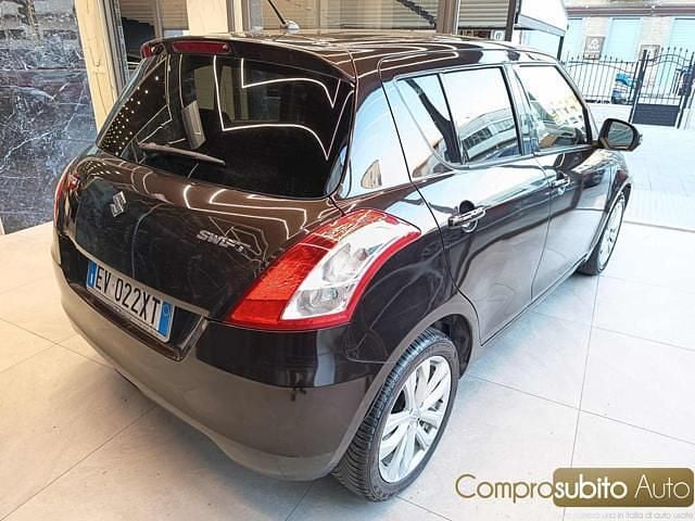 Usata Suzuki Swift Cool 75 CV (55 kW) 2014 Grigio Utilitaria