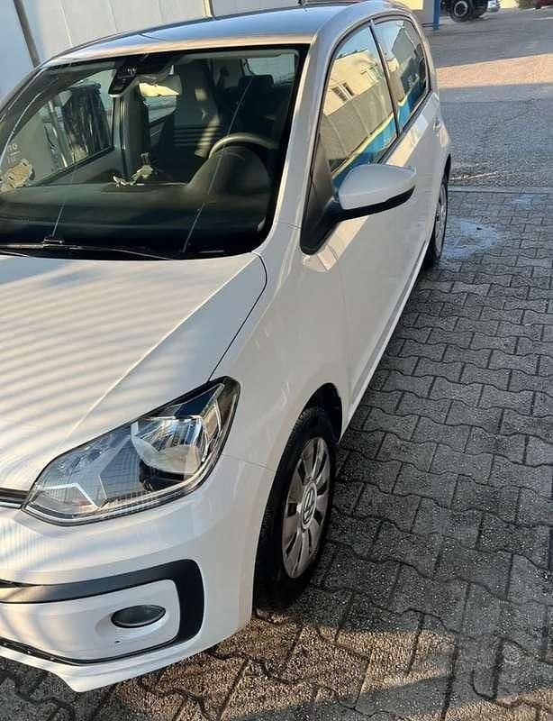 Usata VW up! 68 CV (50 kW) 2019 Utilitaria