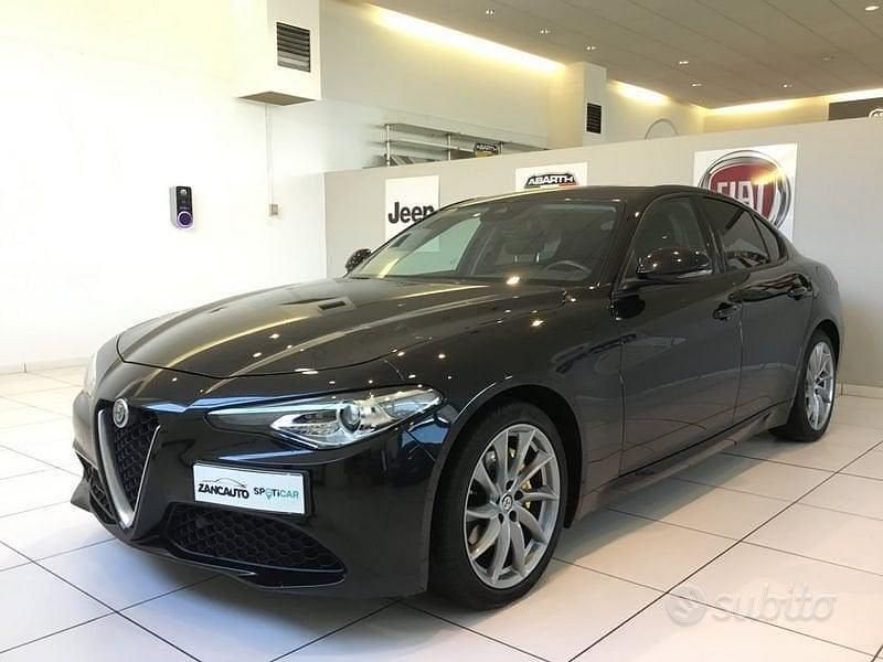 Brugt Alfa Romeo Giulia Executive 160 HK (117 kW) 2020 Sort Sedan
