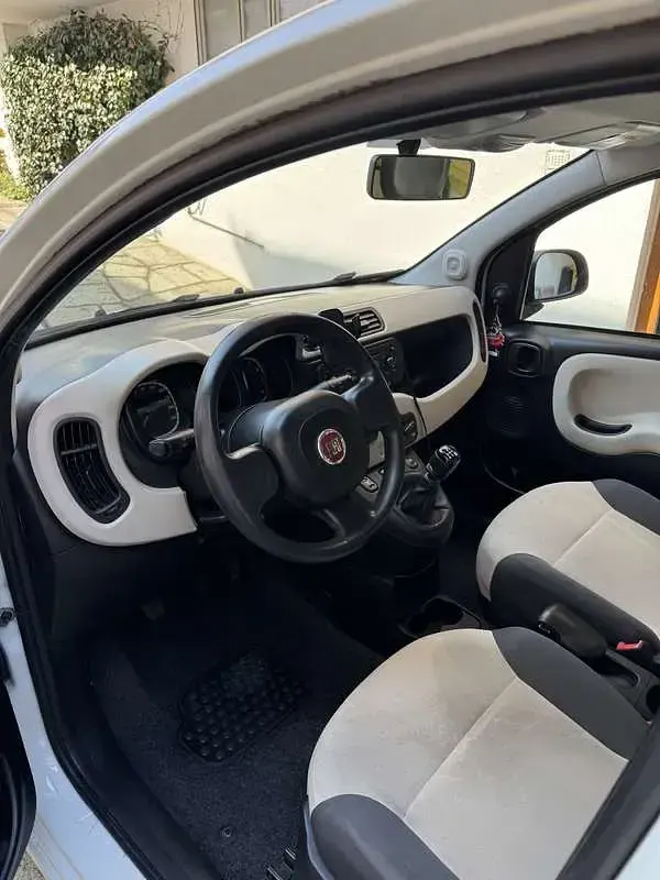 Usata Fiat Panda Classica 69 CV (50 kW) 2016 Utilitaria