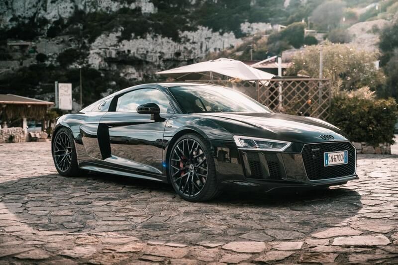 Nero Usata 2016 Audi R8 Coupé Coupé | 123.800 € (Buon prezzo) - Immagine 1/4