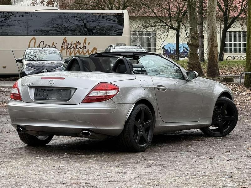 Usata Mercedes SLK350 272 CV (200 kW) 2005 Beige Cabrio