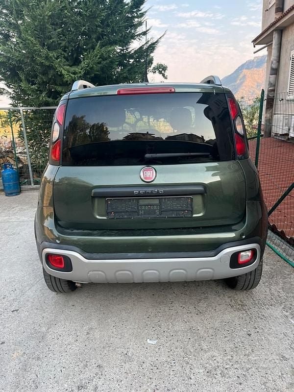 Verde Usata 2015 Fiat Panda Cross Cross Due volumi | 9300 € (Super prezzo) - Immagine 1/4