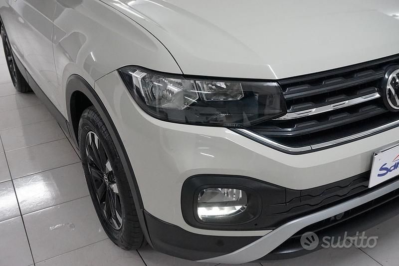 Usata VW T-Cross 95 CV (69 kW) 2022 Grigio SUV