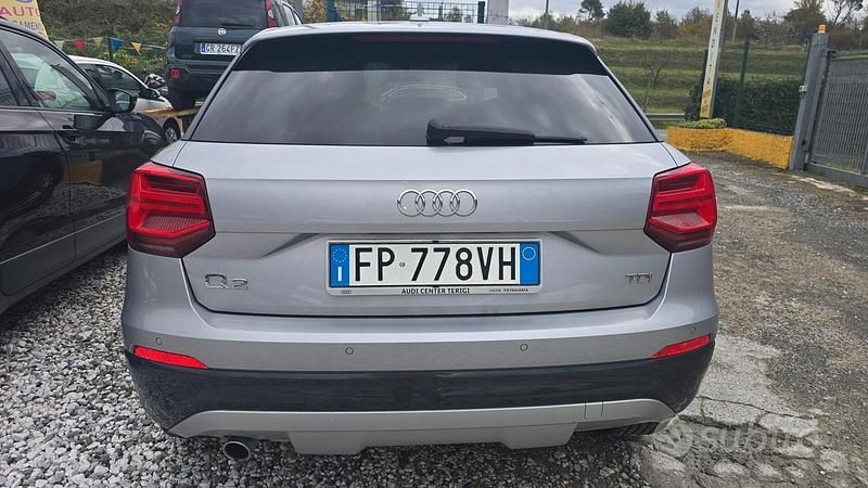 Usata Audi Q2 Design 116 CV (85 kW) 2018 Grigio SUV