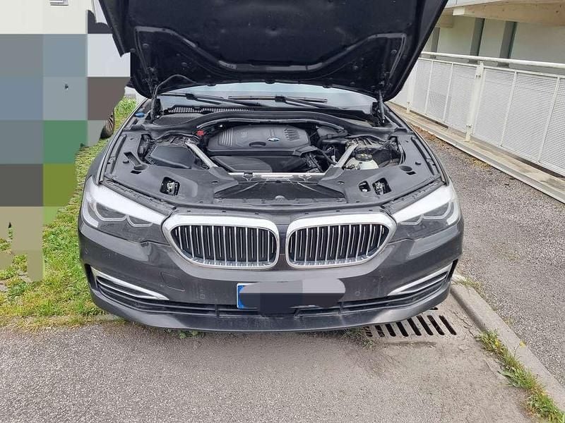 Usata BMW 520 Luxury Line 190 CV (139 kW) 2018 Nero Station wagon