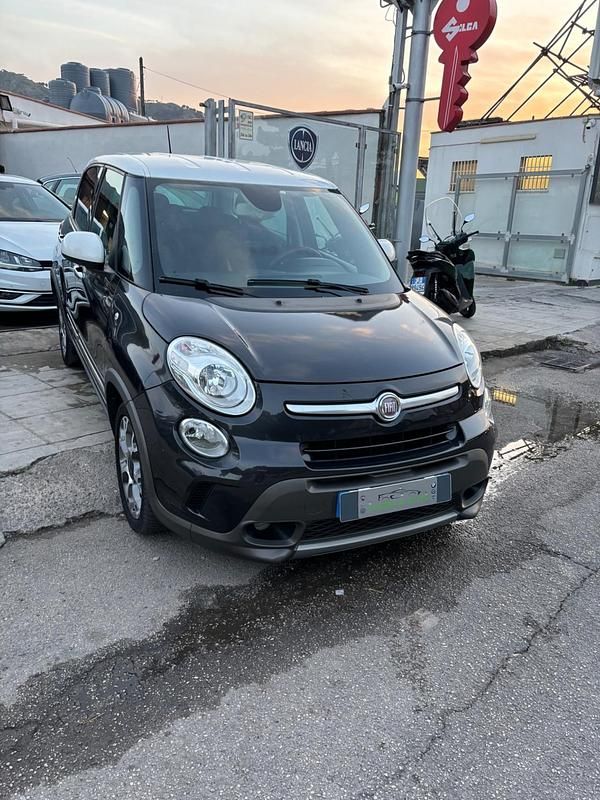 Usata Fiat 500L Trekking 120 CV (88 kW) 2016 Grigio Monovolume