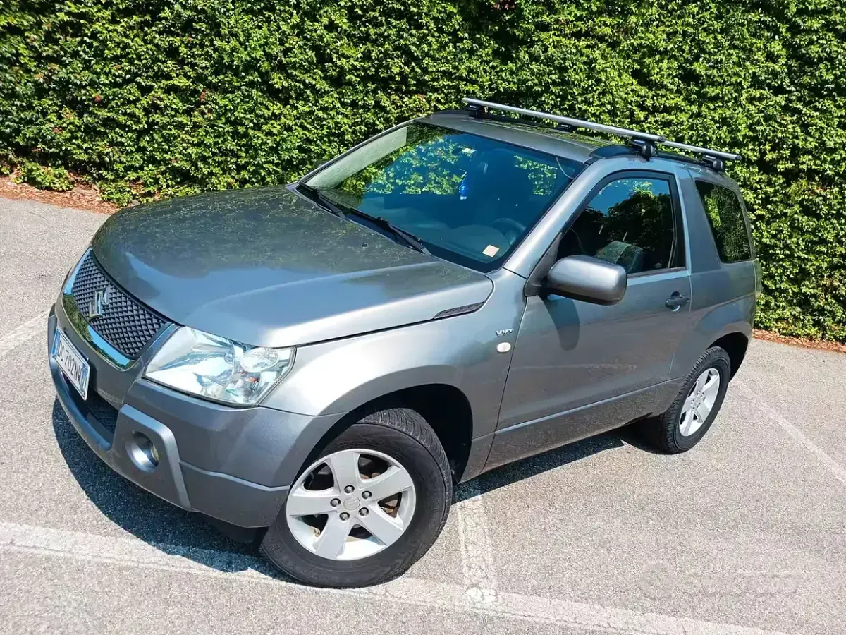 Usata Suzuki Grand Vitara 106 CV (77 kW) 2006 SUV