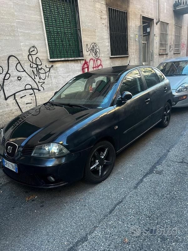 Usata Seat Ibiza 75 CV (55 kW) 2006 Nero Utilitaria