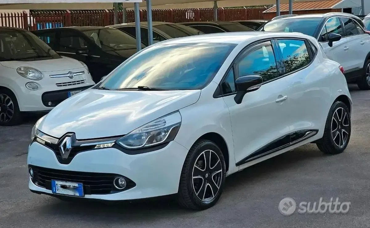 Usata Renault Clio IV 75 CV (55 kW) 2014 Bianco Coupé