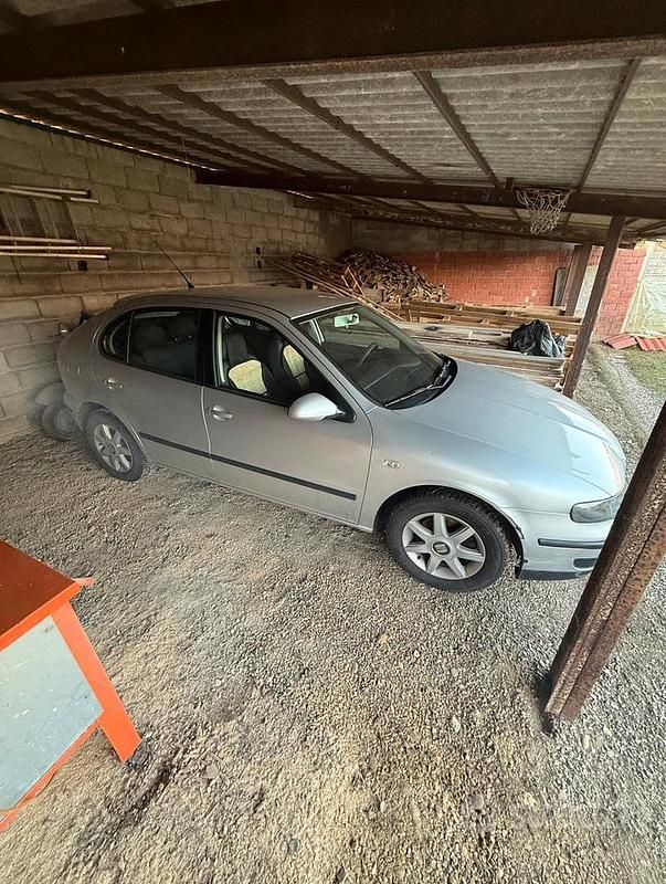 Usata Seat Leon 110 CV (80 kW) 2003 Utilitaria