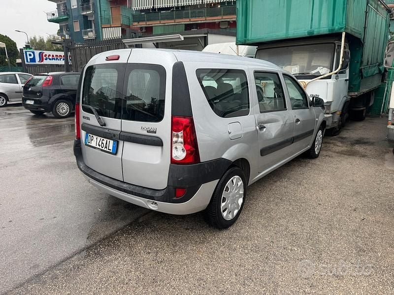 Usata Dacia Logan 85 CV (62 kW) 2008 Grigio Station wagon