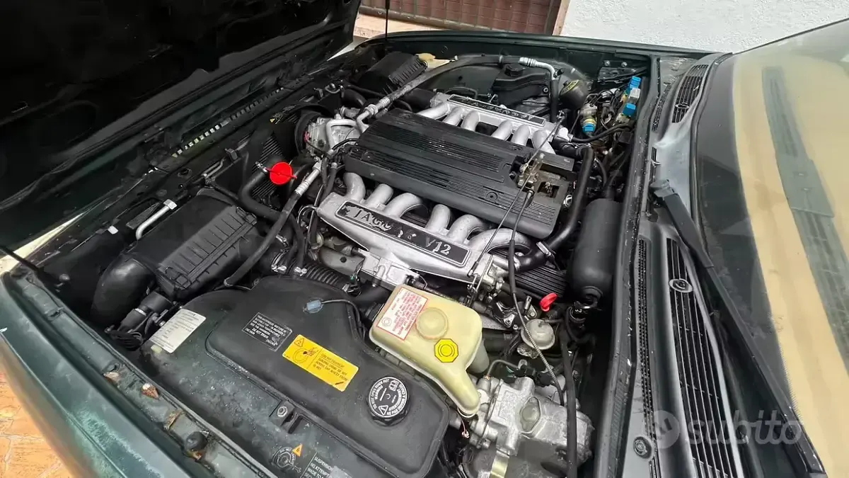 Usata Jaguar XJ12 1995 Verde Berlina