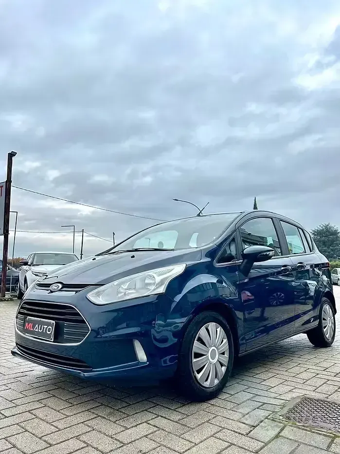 Usata Ford B-MAX Business Edition 90 CV (66 kW) 2014 Blu Monovolume