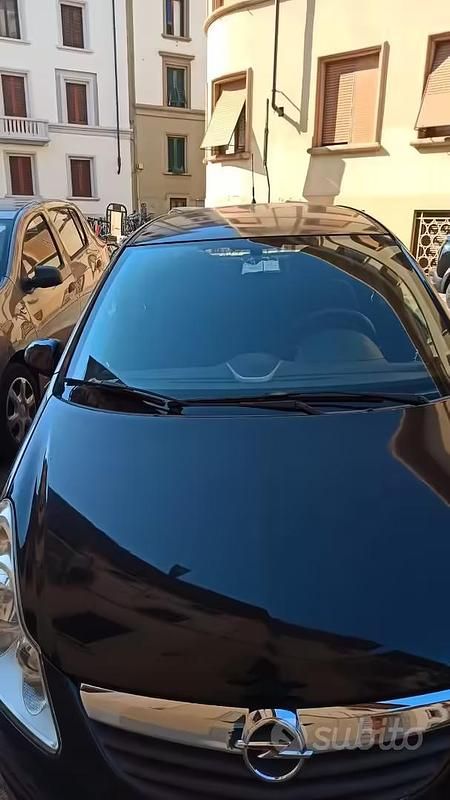 Usata Opel Corsa 80 CV (58 kW) 2008 Nero Utilitaria