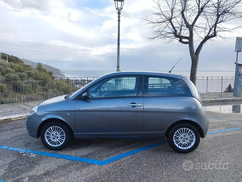 Usata Lancia Ypsilon 2007 Grigio Utilitaria