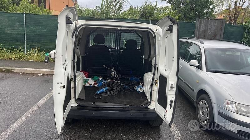 Usata Fiat Fiorino 75 CV (55 kW) 2016 Bianco Monovolume