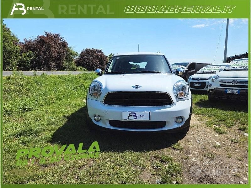 Usata Mini One Countryman 98 CV (72 kW) 2012 Bianco SUV