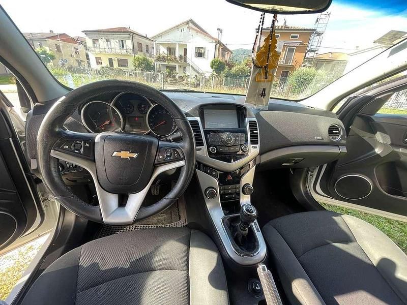 Usata Chevrolet Cruze LTZ 163 CV (119 kW) 2013 Bianco Utilitaria