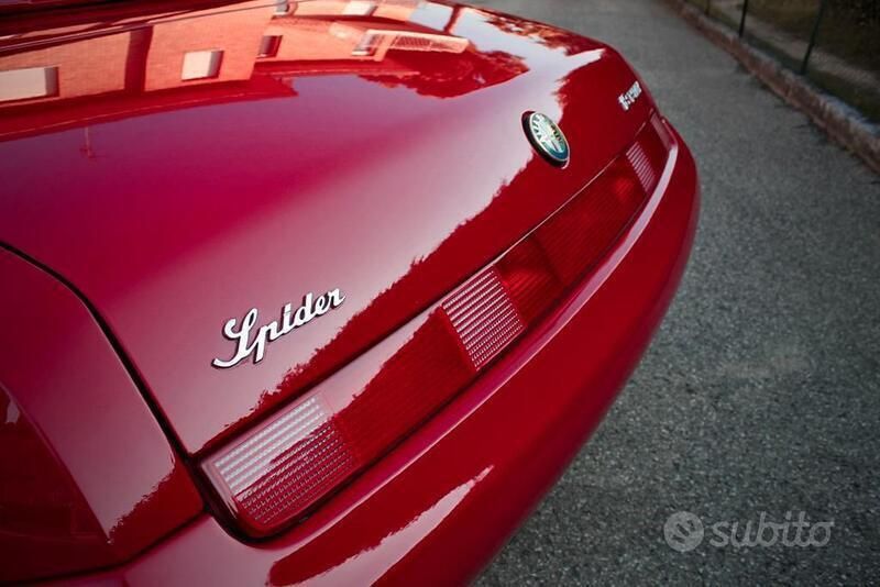 Usata 2000 Alfa Romeo Spider Cabrio | 15.500 € (Molto cara) - Immagine 1/4