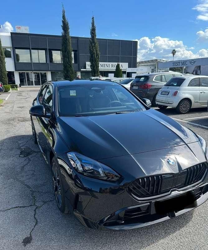 Usata BMW 116 M Sport 122 CV (89 kW) 2025 Nero Utilitaria