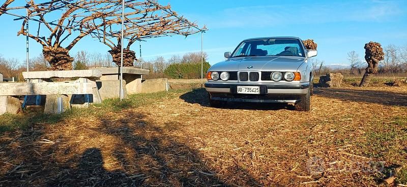 Usata BMW 520 150 CV (110 kW) 1993 Grigio Berlina