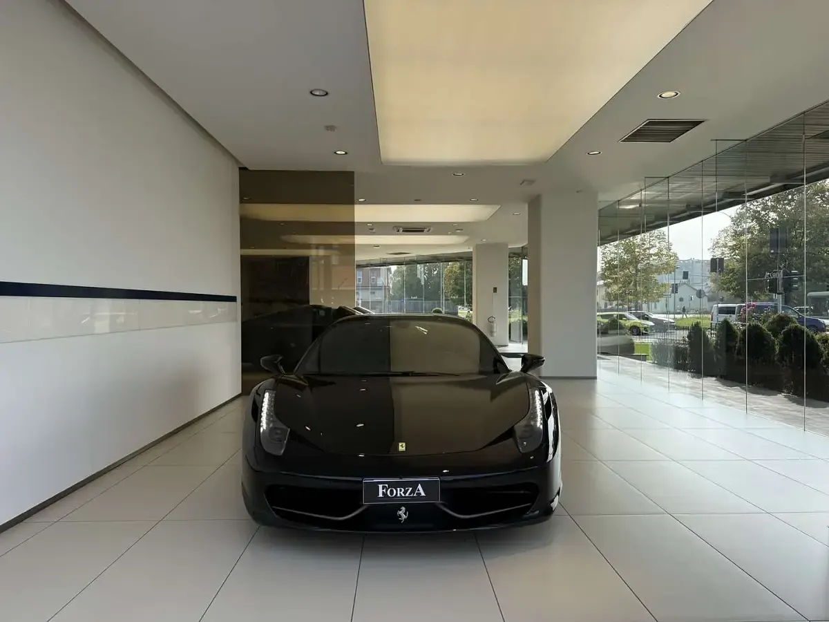 Usata Ferrari 458 570 CV (419 kW) 2011 Nero daytona Berlina
