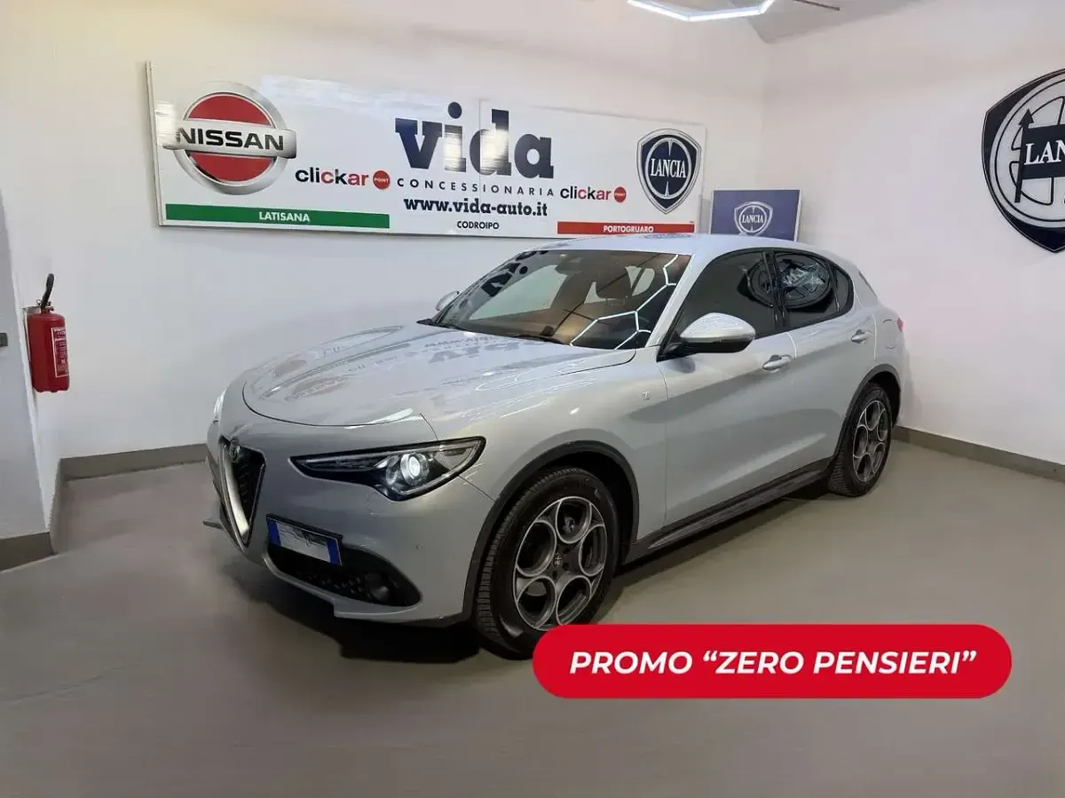 Usata Alfa Romeo Stelvio Ti 209 CV (153 kW) 2022 SUV
