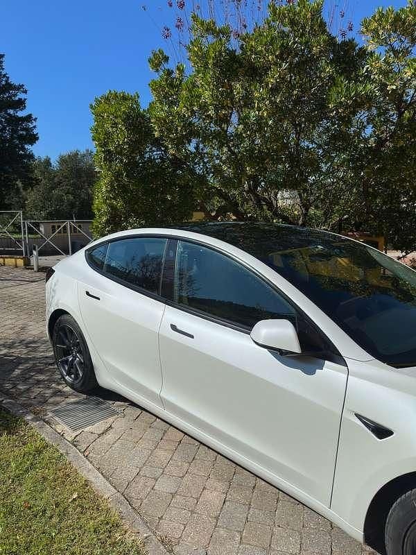 Usata Tesla Model 3 Standard Range 100 kW (136 CV) 2021 Berlina