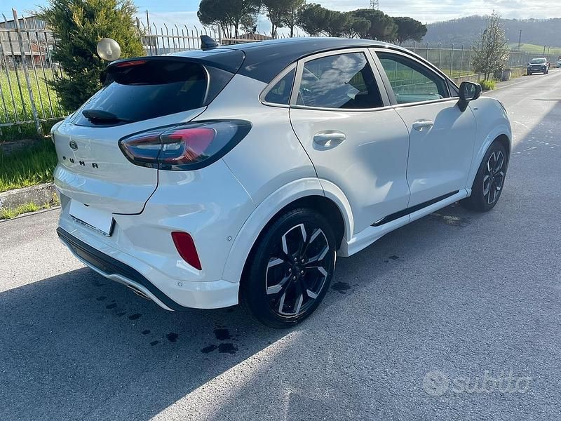 Usata Ford Puma ST-Line X 120 CV (88 kW) 2021 Bianco Berlina