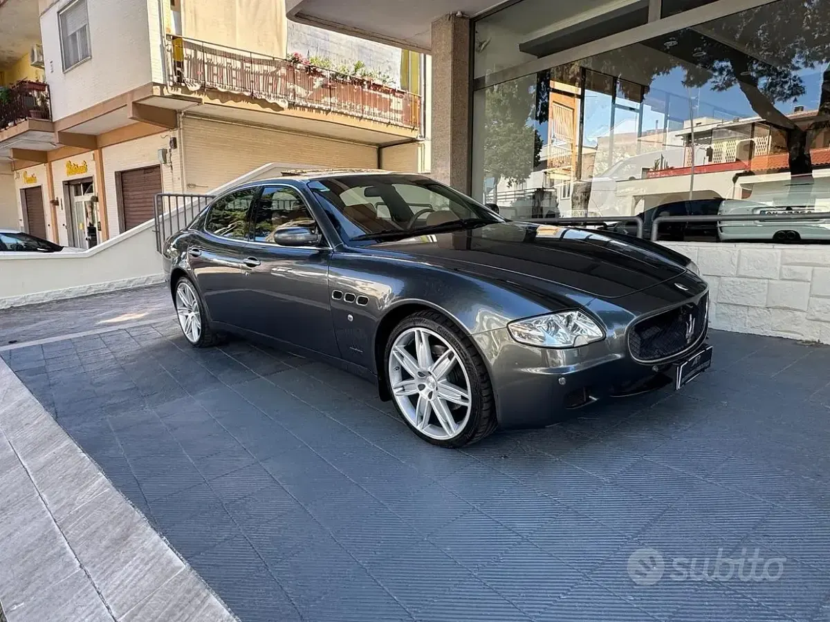 Usata Maserati Quattroporte GT 401 CV (294 kW) 2008 Grigio Berlina