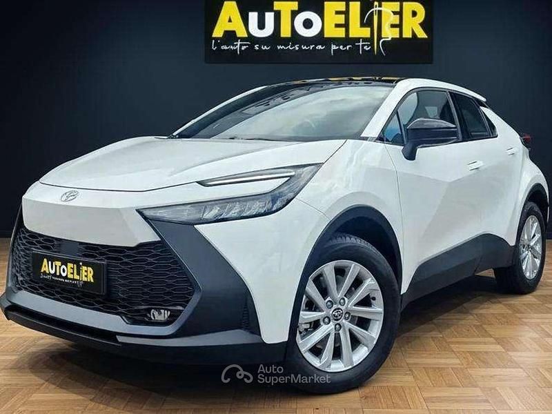 Nuova Toyota C-HR Active 140 CV (102 kW) 2026 Bianco SUV