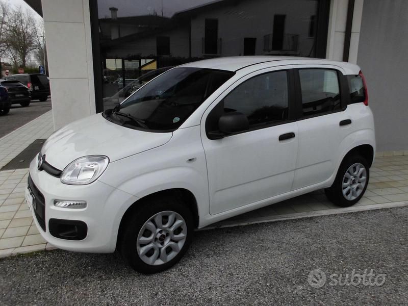 Usata Fiat Panda Easy 71 CV (52 kW) 2020 Bianco Utilitaria