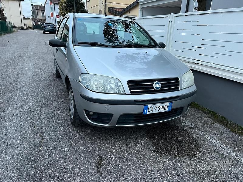 Usata Fiat Punto 60 CV (44 kW) 2003 Berlina